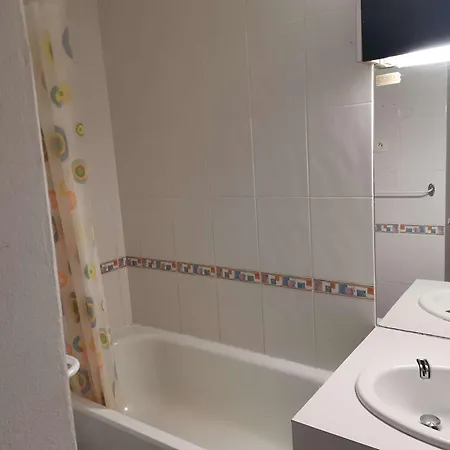 4 Pers, Pied Des Pistes, Sud, - Fr-1-404-92 *